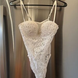 Vintage Elegant Lace Bodysuits